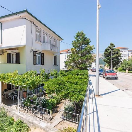 Apartment Luiza With Terrace Baška Exteriör bild
